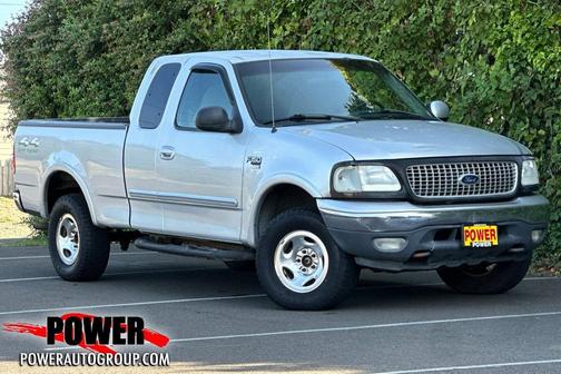 1999 Ford F-150 Lariat