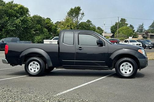 2015 Nissan Frontier S