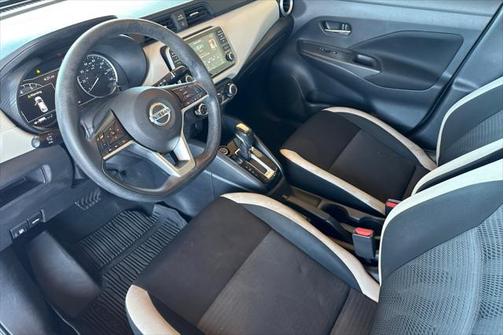 2021 Nissan Versa 1.6 SV