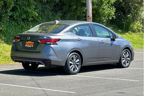 2021 Nissan Versa 1.6 SV