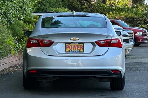 2017 Chevrolet Malibu 1LT