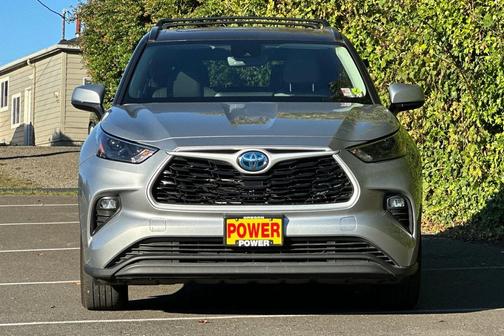 2023 Toyota Highlander Hybrid XLE
