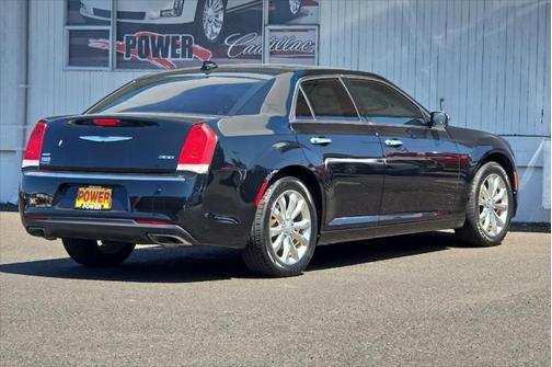 2018 Chrysler 300 Limited