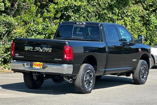 2025 RAM 3500 Laramie Crew Cab 4x4 6'4' Box