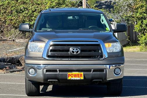 2012 Toyota Tundra Grade