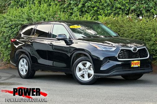 2022 Toyota Highlander L