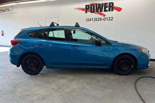 2017 Subaru Impreza 2.0i