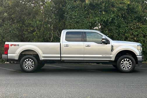2022 Ford F-350 Lariat