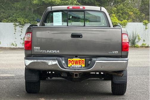 2005 Toyota Tundra Base