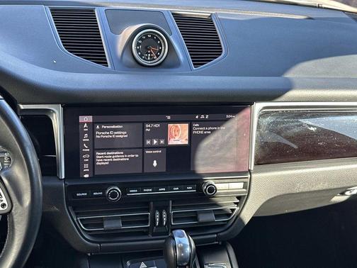 2019 Porsche Macan Base