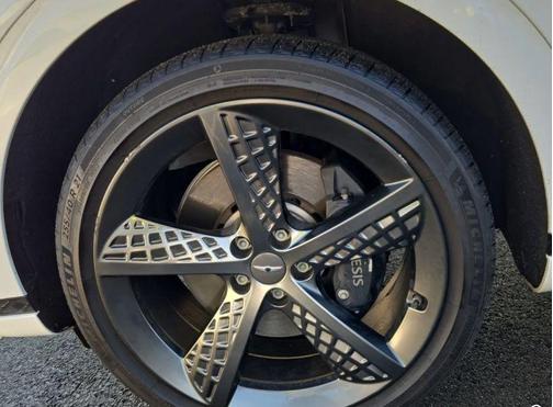 2023 Genesis GV70 2.5T AWD