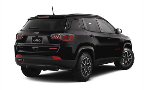 Diamond Black Crystal Pearlcoat 2026 Jeep Compass Trailhawk