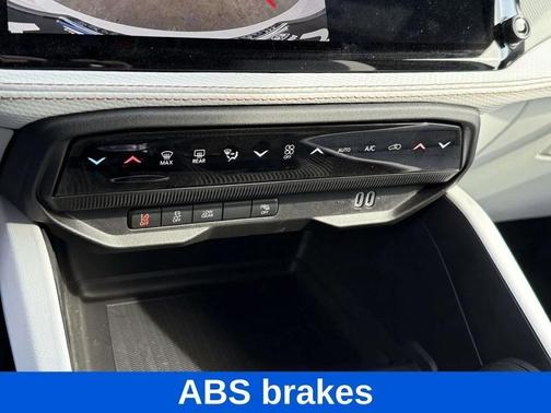 Bright White Clearcoat 2026 Jeep Cherokee Limited