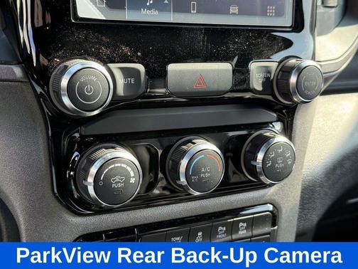 2026 RAM 3500 Tradesman Crew Cab 4x4 8' Box