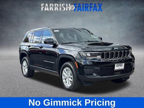 2025 Jeep Grand Cherokee Laredo