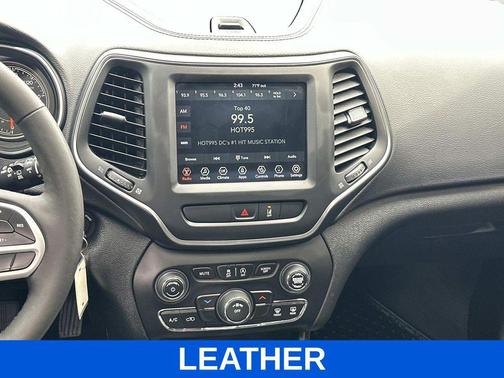 2022 Jeep Cherokee X 4x4