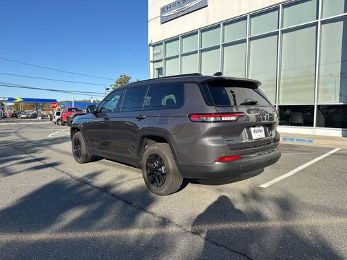 2025 Jeep Grand Cherokee L Altitude
