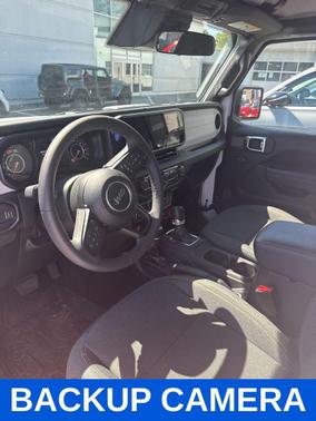Bright White Clearcoat 2025 Jeep Wrangler Willys