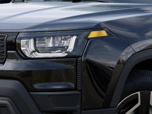 Diamond Black Crystal Pearlcoat 2026 Jeep Cherokee Laredo 4x4