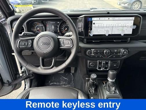 2026 Jeep Gladiator Sahara 4x4