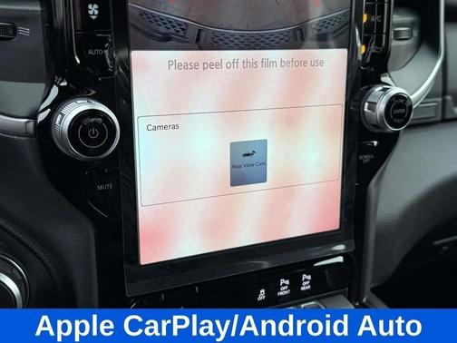 Granite Crystal Metallic Clearcoat 2026 RAM 1500 Big Horn/Lone Star