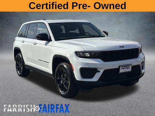 Bright White Clearcoat 2025 Jeep Grand Cherokee Altitude