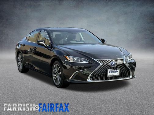 2019 Lexus ES 300h Luxury