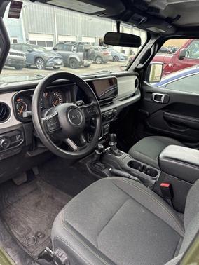 2024 Jeep Wrangler Sport