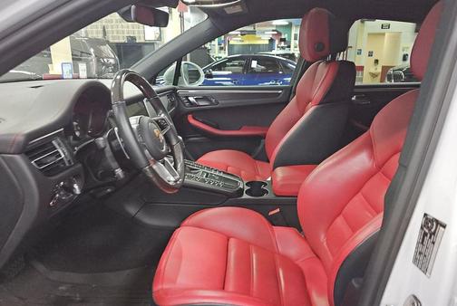 2021 Porsche Macan GTS