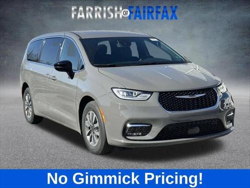 2025 Chrysler Pacifica Hybrid Select