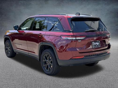 Velvet Red Pearlcoat 2025 Jeep Grand Cherokee Altitude