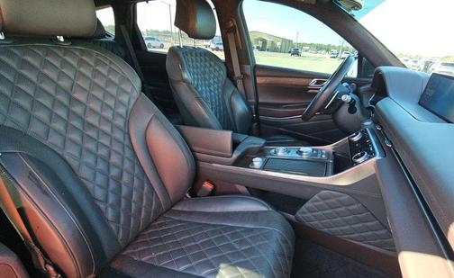 2023 Genesis GV80 3.5T