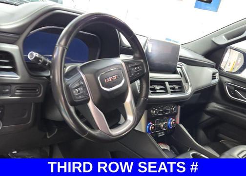 2022 GMC Yukon XL SLT