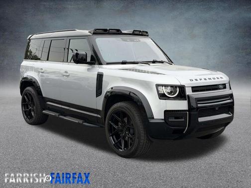 Hakuba Silver Metallic 2022 Land Rover Defender 110 S