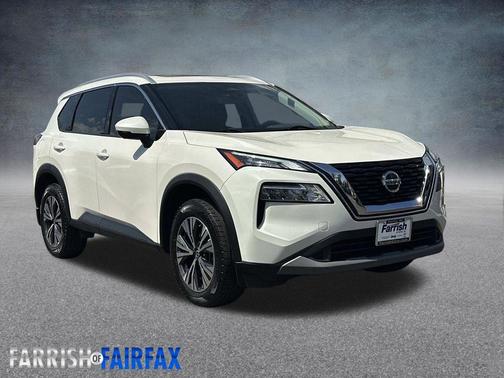 Pearl White Tricoat 2021 Nissan Rogue SV