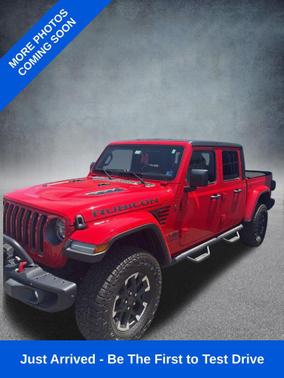 Firecracker Red Clearcoat 2021 Jeep Gladiator Rubicon