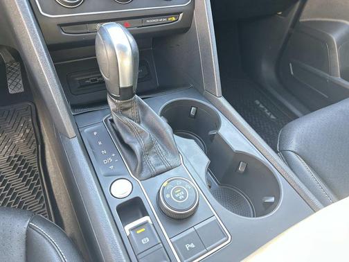 2021 Volkswagen Atlas 3.6L SE w/Technology