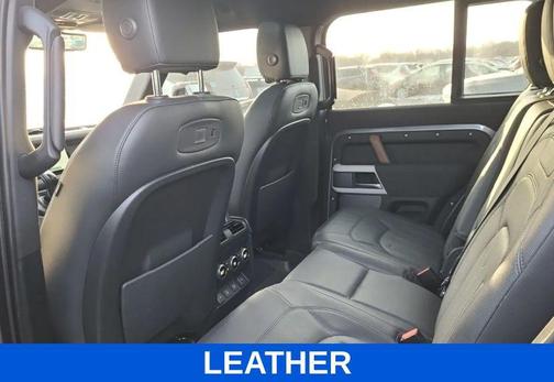 2021 Land Rover Defender 110 SE