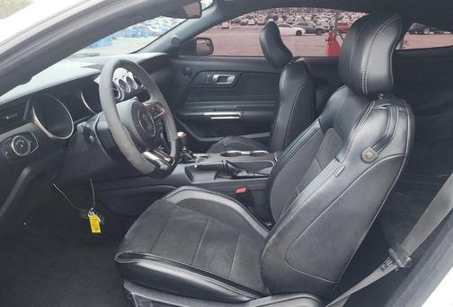 2016 Ford Shelby GT350 Base