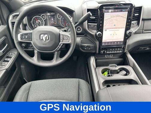 2026 RAM 2500 Big Horn Crew Cab 4x4 6'4' Box