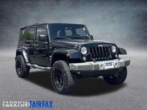 Black Clearcoat 2015 Jeep Wrangler Unlimited Sahara