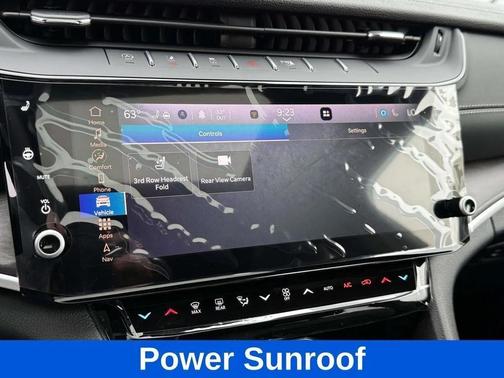 Diamond Black Crystal Pearlcoat 2026 Jeep Grand Cherokee L Altitude