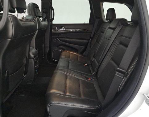 Bright White Clearcoat 2017 Jeep Grand Cherokee SRT