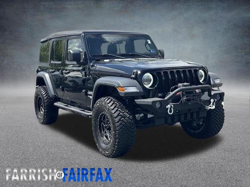 Black Clearcoat 2020 Jeep Wrangler Unlimited Sport