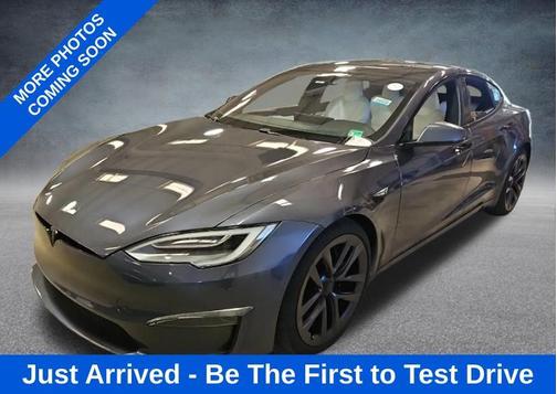 Gray 2022 Tesla Model S Plaid