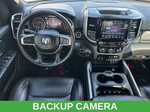 Bright White Clearcoat 2019 RAM 1500 Big Horn