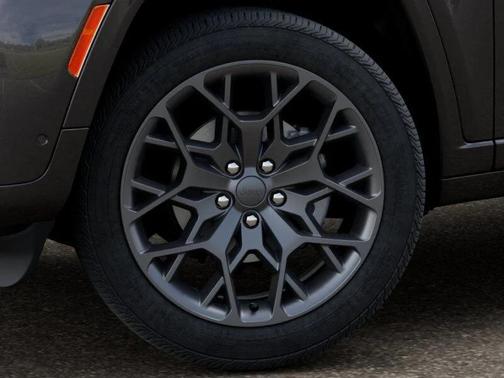 2026 Jeep Grand Cherokee Summit