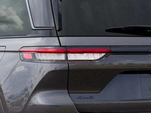 2026 Jeep Grand Cherokee Summit