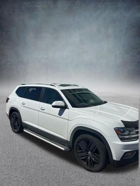 Pure White 2018 Volkswagen Atlas 3.6L SEL