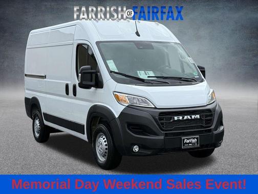 Bright White Clearcoat 2026 RAM ProMaster 1500 Base